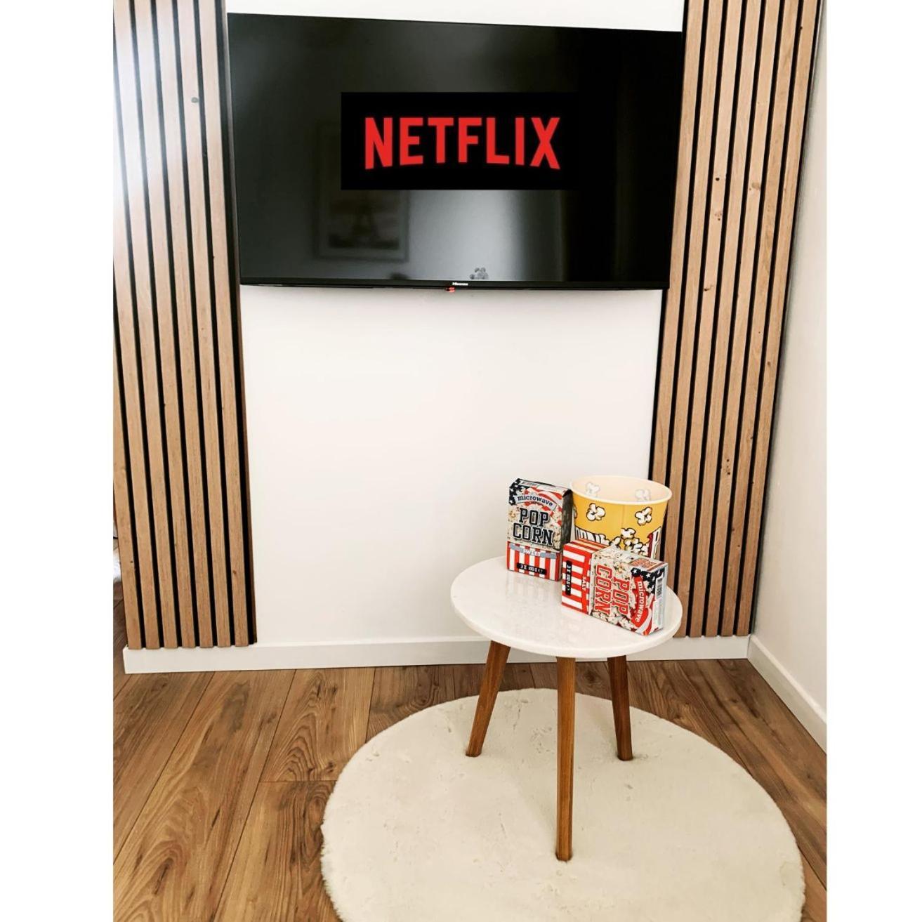 Studio Easy Check-In 8 Mins Disneyland 35 Mins Paris Free Starbucks Coffee Parking Wifi Bussy-Saint-Georges Exterior foto